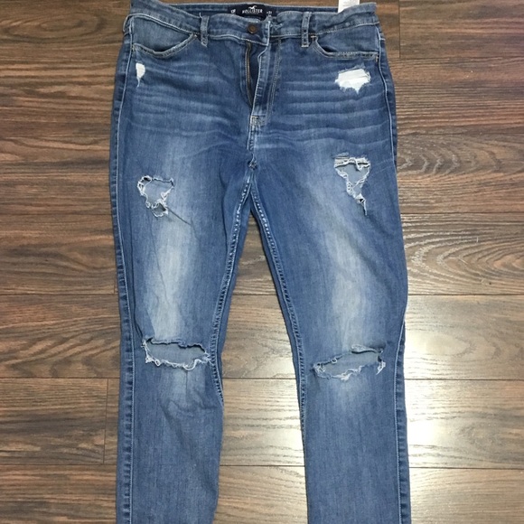 Hollister Jeans - Picture 2 of 5